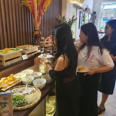 Na Nue Hotel Хошимин Экстерьер фото